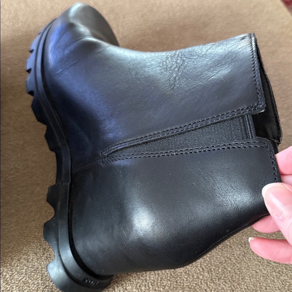 Sorel nk4372-010 Size 8.5 Wide Black Combat Snow Boots (TD) - Picture 6 of 8